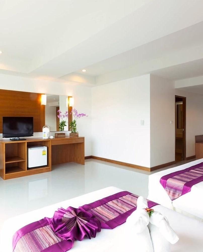 Rawai Princess Hotel Luaran gambar