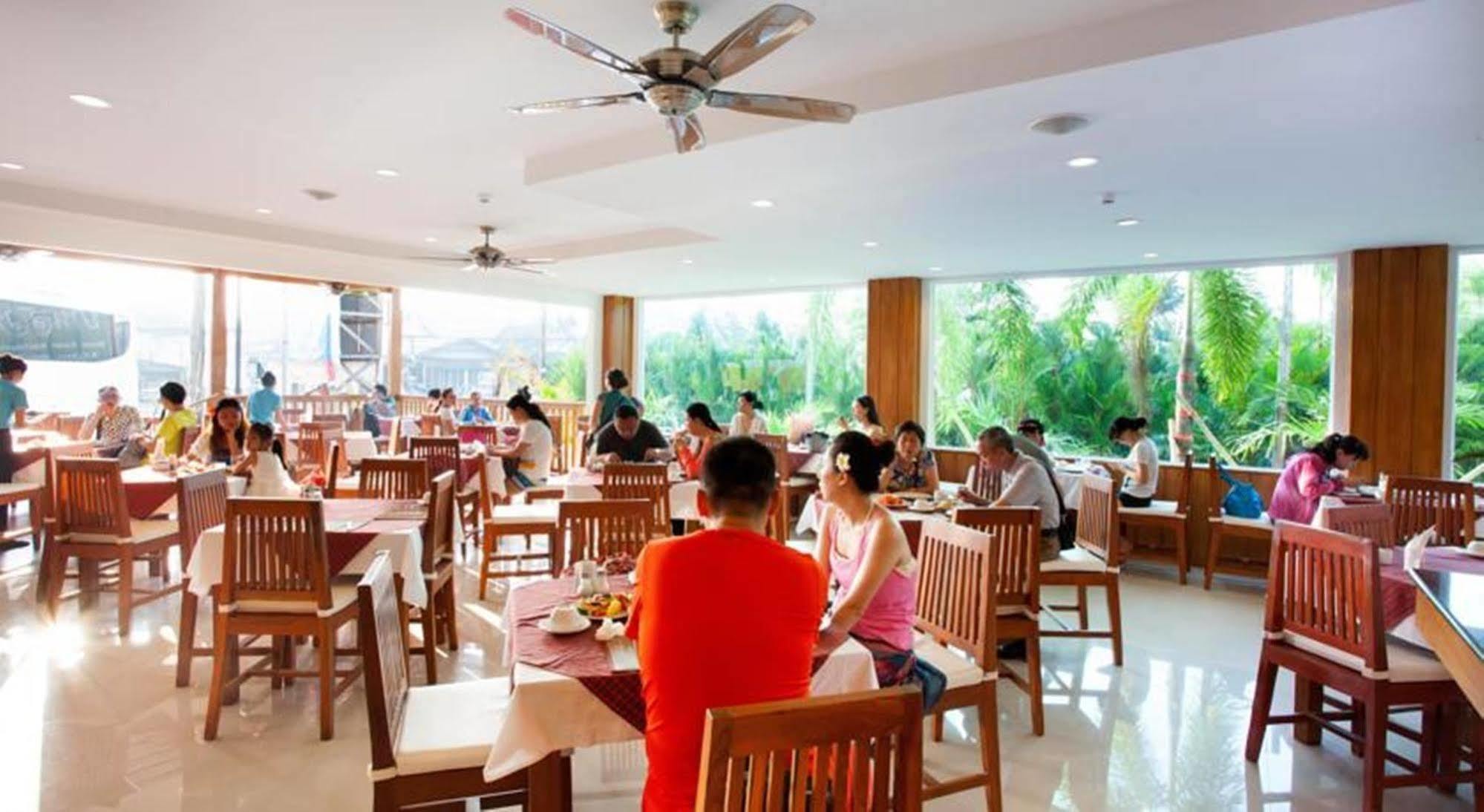 Rawai Princess Hotel Luaran gambar